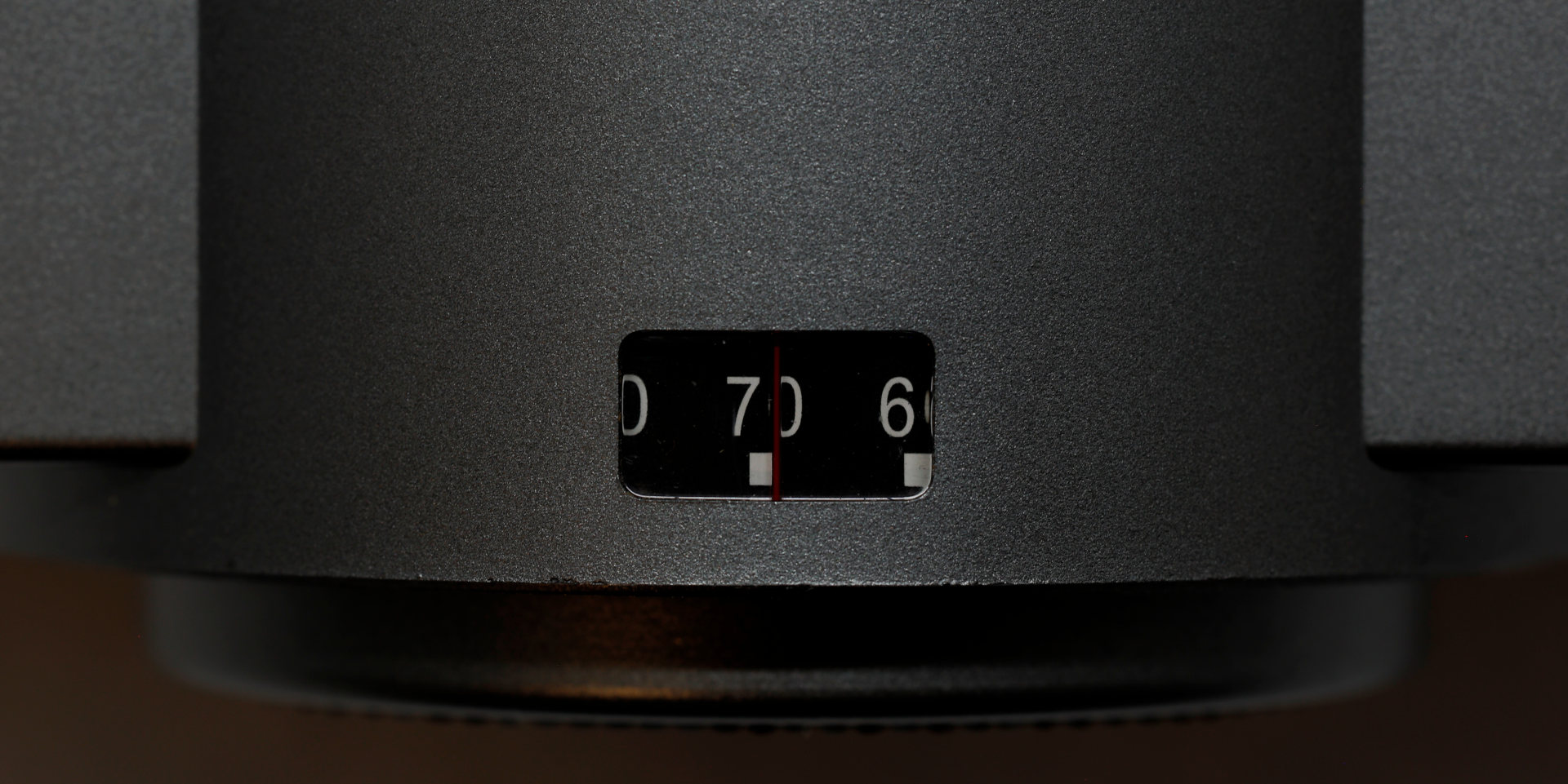 Photo of Bescor MP101 motorized pan head degrees.